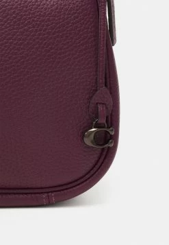 Coach SOFT PEBBLE - Across Body Bag - Deep Berry 11 Coach SOFT PEBBLE - Across Body Bag - Deep Berry -Coach Shop 017ad0ce0099496eb8486f70e26decef