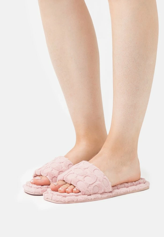 Coach BRIDGETT TERRY CLOTH - Slippers - Carnation 1 Coach BRIDGETT TERRY CLOTH - Slippers - Carnation