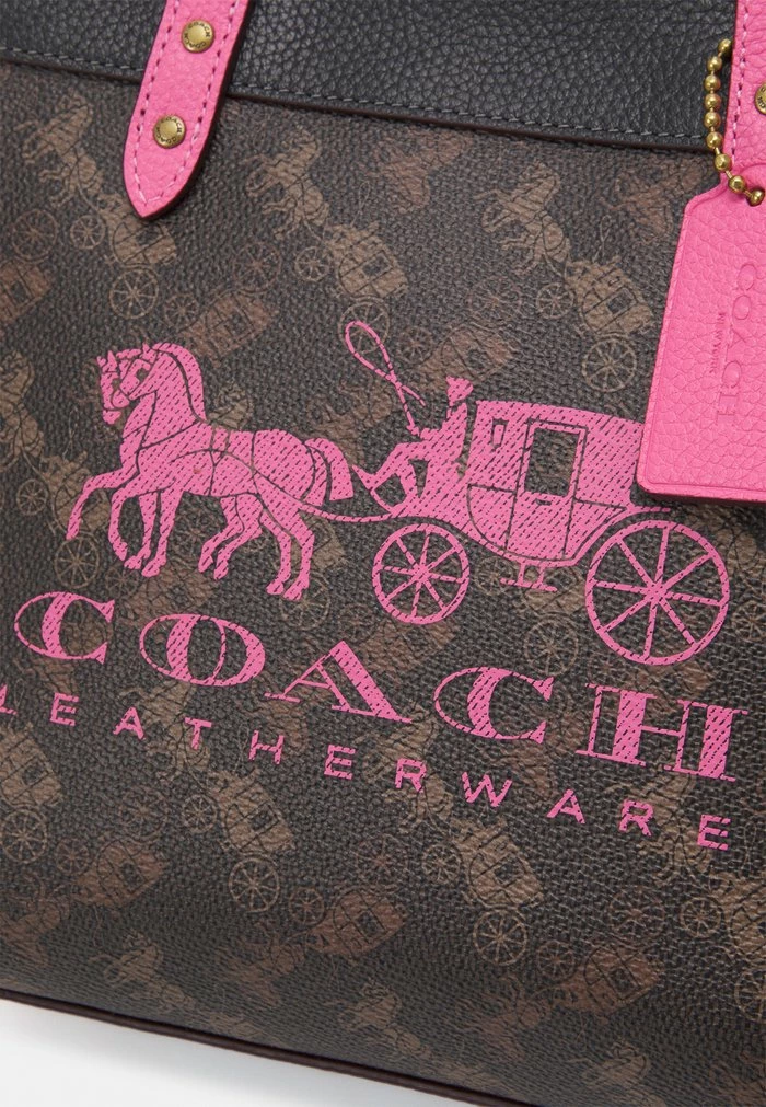 Coach HORSE AND CARRIAGE WITH BADGE COATED FIELD TOTE - Tote Bag - Truffle Petunia 4 Coach HORSE AND CARRIAGE WITH BADGE COATED FIELD TOTE - Tote Bag - Truffle Petunia - Image 4