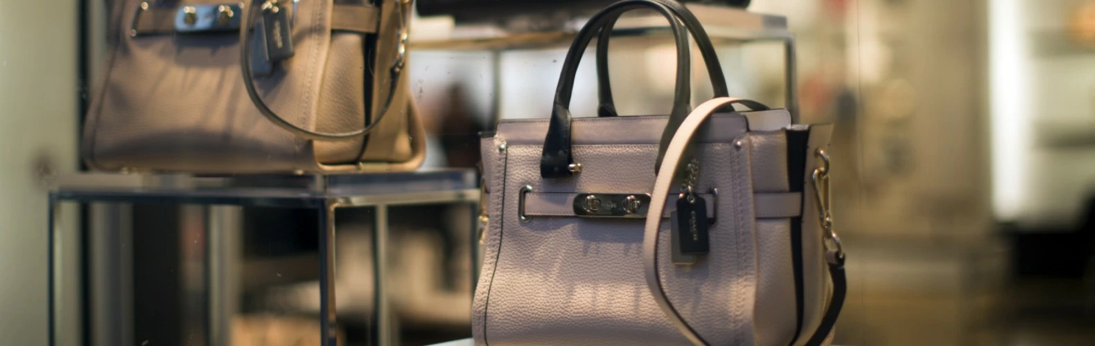 Coach Shop 1 Coach Shop -Coach Shop 1018