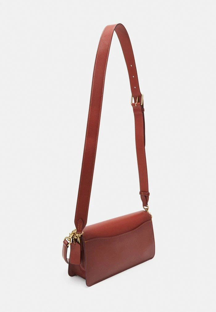 Coach SIGNATURE TABBY SHOULDER BAG - Handbag - Tan Rust 2 Coach SIGNATURE TABBY SHOULDER BAG - Handbag - Tan Rust - Image 2