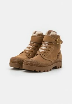 Coach TROOPER MID TOP BOOT - Lace-up Ankle Boots - Coconut/natural -Coach Shop 1d12245411684ba79a9418f528c9bd12