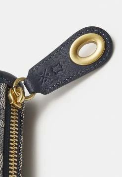 Coach ORIGINALS SIGNATURE SWINGER - Handbag - Midnight Navy 13 Coach ORIGINALS SIGNATURE SWINGER - Handbag - Midnight Navy -Coach Shop 1f24b22f65ed4ea3983d8cd38a417527