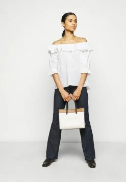 Coach COLORBLOCK BADGE FIELD TOTE - Handbag - Chalk/multi