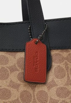 Coach SIGNATURE FIELD TOTE UNISEX - Tote Bag - Tan 7 Coach SIGNATURE FIELD TOTE UNISEX - Tote Bag - Tan -Coach Shop 2350ecf47d95417f93ffba16f1794908