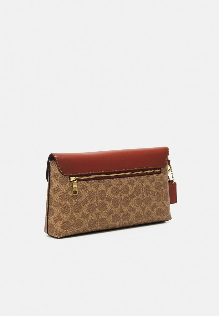 Coach COLORBLOCK SIGNATURE WRISTLET - Clutch - Tan Rust 2 Coach COLORBLOCK SIGNATURE WRISTLET - Clutch - Tan Rust - Image 2
