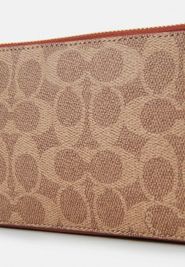 Coach COLORBLOCK COATED SIGNATURE KIRA CROSSBODY - Across Body Bag - Tan Rust 5 Coach COLORBLOCK COATED SIGNATURE KIRA CROSSBODY - Across Body Bag - Tan Rust - Image 5