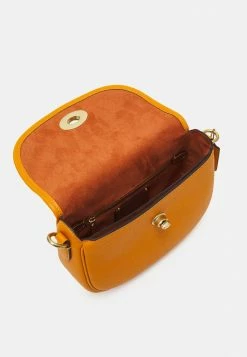 Coach POLISHED PEBBLE WILLOW SADDLE - Across Body Bag - Papaya -Coach Shop 2c95bd07a0c140a69f95a9d0b7d45390