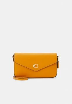 Coach CROSSGRAIN WYN CROSSBODY - Across Body Bag - Papaya