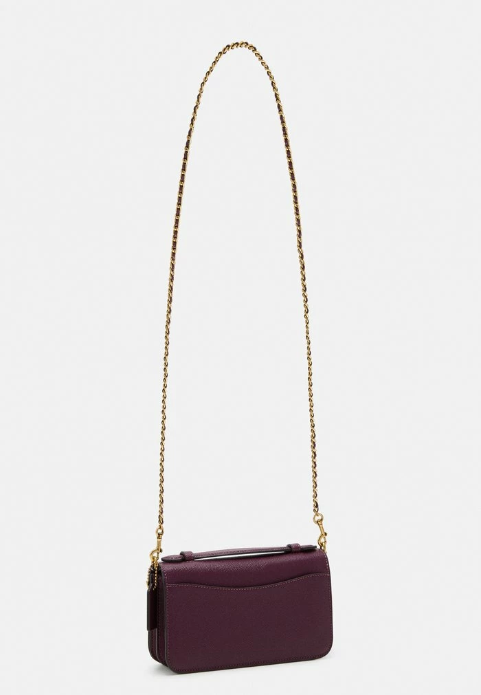 Coach CROSSGRAIN BEA CROSSBODY - Across Body Bag - Deep Berry 2 Coach CROSSGRAIN BEA CROSSBODY - Across Body Bag - Deep Berry - Image 2