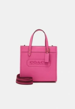 Coach POLISHED PEBBLE FIELD TOTE - Handbag - Petunia