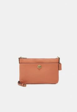 Coach POLISHED PEBBLE CROSSBODY - Clutch - Light Coral