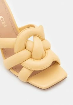 Coach KELLIE - Heeled Mules - Vanilla 13 Coach KELLIE - Heeled Mules - Vanilla -Coach Shop 486a8c34d19b4ac18943dd6d82f7151f