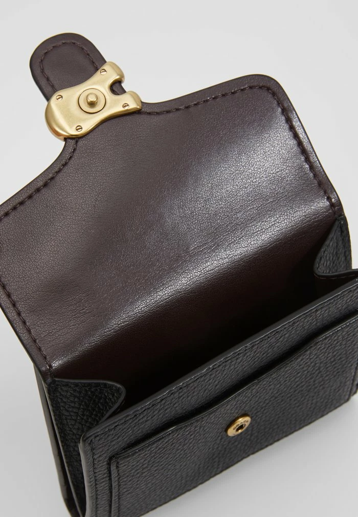 Coach POLISHED PEBBLE TABBY SMALL WALLET - Wallet - Black 7 Coach POLISHED PEBBLE TABBY SMALL WALLET - Wallet - Black - Image 7