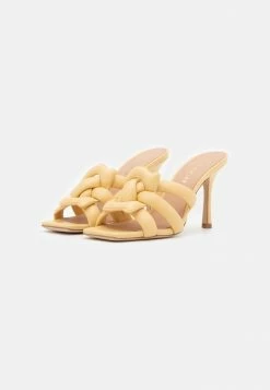 Coach KELLIE - Heeled Mules - Vanilla 9 Coach KELLIE - Heeled Mules - Vanilla -Coach Shop 4f686767a7514ab0bc5ff3df7ae3694b