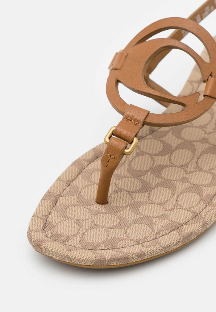 Coach JERI - T-bar Sandals - Light Saddle/stone 7 Coach JERI - T-bar Sandals - Light Saddle/stone - Image 7
