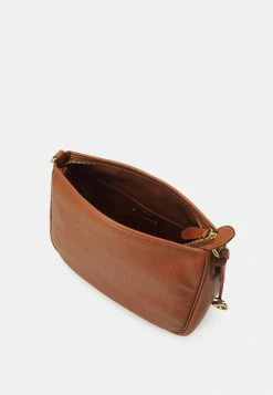 Coach CARY SHOULDER BAG - Handbag - Saddle 8 Coach CARY SHOULDER BAG - Handbag - Saddle -Coach Shop 5e8e7539b6404bcfa42af40aa3d8b1f0