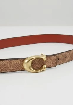 Coach SCULPTED COATED REVERSIBLE SIGNATURE BELT - Belt - Tan/rust 11 Coach SCULPTED COATED REVERSIBLE SIGNATURE BELT - Belt - Tan/rust -Coach Shop 5f7eb19afc9f4b9d9fc36996e121da7a