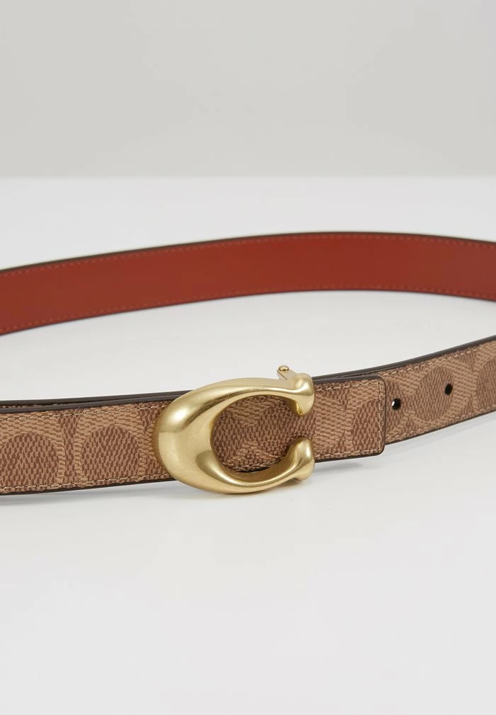 Coach SCULPTED COATED REVERSIBLE SIGNATURE BELT - Belt - Tan/rust 6 Coach SCULPTED COATED REVERSIBLE SIGNATURE BELT - Belt - Tan/rust - Image 6