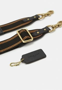 Coach COLORBLOCK BADGE FIELD TOTE - Handbag - Chalk/multi 12 Coach COLORBLOCK BADGE FIELD TOTE - Handbag - Chalk/multi -Coach Shop 785f1652f9f441429c29beac9086b21a