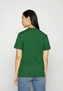 Coach EVERGREEN HORSE AND CARRIAGE TEE - Print T-shirt - Dark Pine 8 Coach EVERGREEN HORSE AND CARRIAGE TEE - Print T-shirt - Dark Pine -Coach Shop 7cff52be30034b90978cf1a82492e090