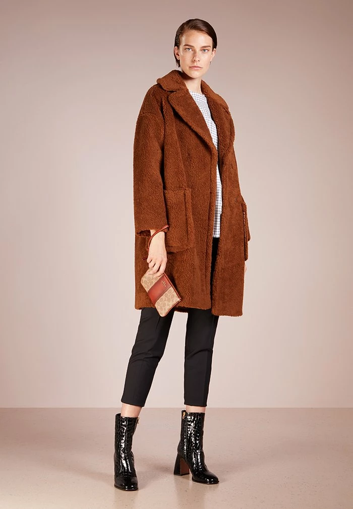 Coach COATED SMALL WRISTLET - Wallet - Tan Rust 2 Coach COATED SMALL WRISTLET - Wallet - Tan Rust - Image 2