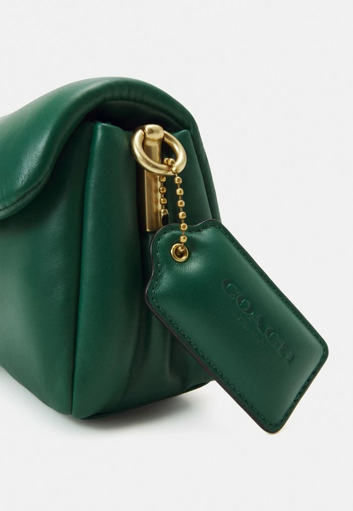 Coach COVERED CLOSURE PILLOW TABBY SHOULDER - Handbag - Dark Pine 4 Coach COVERED CLOSURE PILLOW TABBY SHOULDER - Handbag - Dark Pine - Image 4