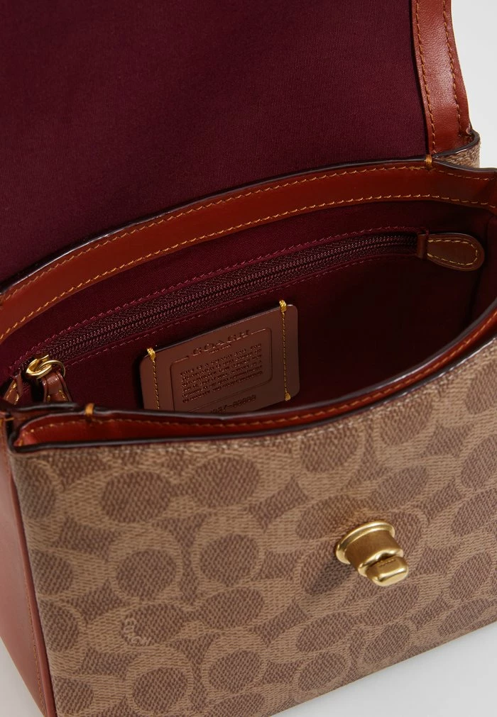 Coach COATED SIGNATURE CASSIE CROSSBODY - Handbag - Tan Rust 4 Coach COATED SIGNATURE CASSIE CROSSBODY - Handbag - Tan Rust - Image 4