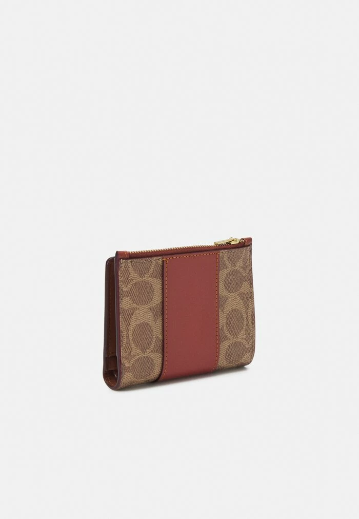 Coach SIGNATURE BIFOLD SNAP WALLET - Wallet - Tan Rust 2 Coach SIGNATURE BIFOLD SNAP WALLET - Wallet - Tan Rust - Image 2
