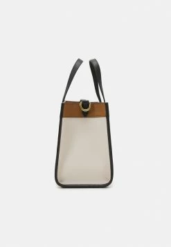 Coach COLORBLOCK BADGE FIELD TOTE - Handbag - Chalk/multi 11 Coach COLORBLOCK BADGE FIELD TOTE - Handbag - Chalk/multi -Coach Shop ad0357141da94aaa9bfaa150d3d193f5