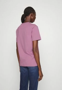 Coach EVERGREEN HORSE AND CARRIAGE TEE - Basic T-shirt - Violet Orchid 7 Coach EVERGREEN HORSE AND CARRIAGE TEE - Basic T-shirt - Violet Orchid -Coach Shop be5c5de3d34c43a1b45f8b9fc99ec23d