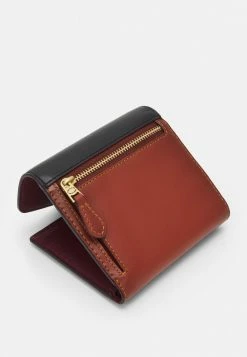 Coach COLORBLOCK COATED SIGNATURE SMALL WALLET - Wallet - Tan Black -Coach Shop c8c1e358cc154caea485121668d44ef3