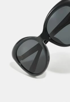 Coach Sunglasses - Black 9 Coach Sunglasses - Black -Coach Shop ca2df53dca274dca80011a231bc67215