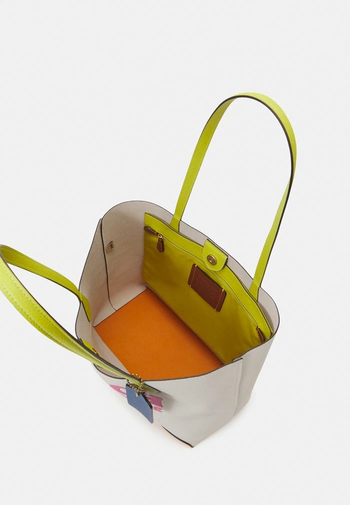 Coach COLORBLOCK KIA TOTE - Handbag - Chalk Multi 3 Coach COLORBLOCK KIA TOTE - Handbag - Chalk Multi - Image 3