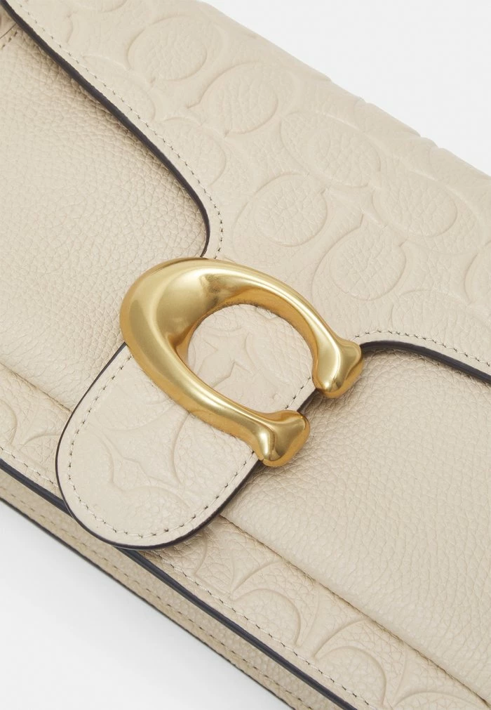 Coach SIGNATURE TABBY SHOULDER BAG - Handbag - Ivory 5 Coach SIGNATURE TABBY SHOULDER BAG - Handbag - Ivory - Image 5