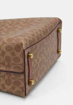 Coach SIGNATURE WILLOW TOTE - Tote Bag - Tan -Coach Shop f2a307d17a9e46249c2bc2c882435a22