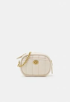 Coach QUILTED CAMERA BAG - Across Body Bag - Chalk