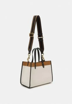 Coach COLORBLOCK BADGE FIELD TOTE - Handbag - Chalk/multi 9 Coach COLORBLOCK BADGE FIELD TOTE - Handbag - Chalk/multi -Coach Shop f8ce584ae2904174b2450ec92da849ce
