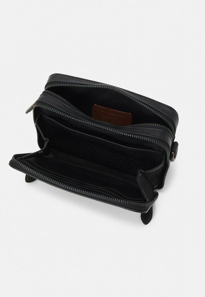 Coach CHARTER CROSSBODY IN SIGNATURE - Across Body Bag - Tan 3 Coach CHARTER CROSSBODY IN SIGNATURE - Across Body Bag - Tan - Image 3